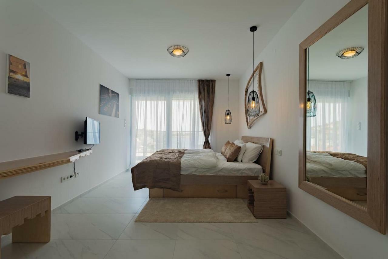 Villa Compass; Luxury Experience In Natural Bay. Razanj Exterior photo